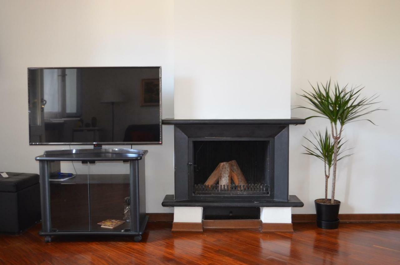 Cozy One Bedroom Apartment In Milano, Brera Eksteriør bilde
